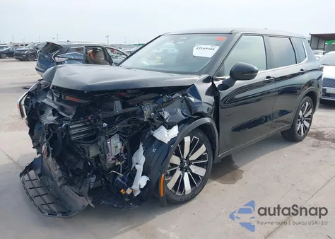 2025 Mitsubishi Outlander Se 2.5 2Wd from USA, damaged, VIN JA4J3VA85SZ021903